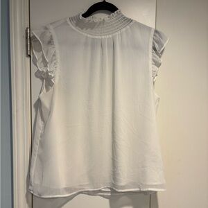 Lightweight Banana Republic Cream Women’s Top